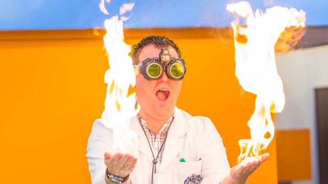Tech Doe Dag Gilze: Spectaculaire openingsact